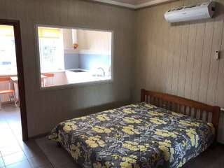 Апартаменты Apartment on Rekonstruktyvna Street Запорожье Улучшенные апартаменты-10