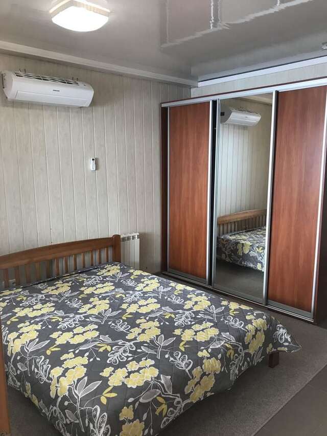 Апартаменты Apartment on Rekonstruktyvna Street Запорожье-3